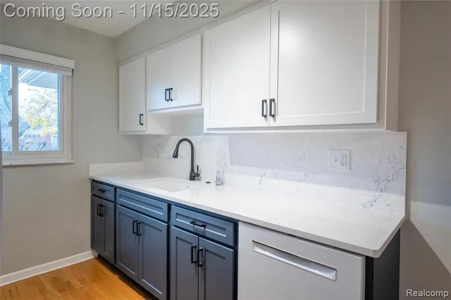 14109 Arden, Livonia, MI  - Image #2