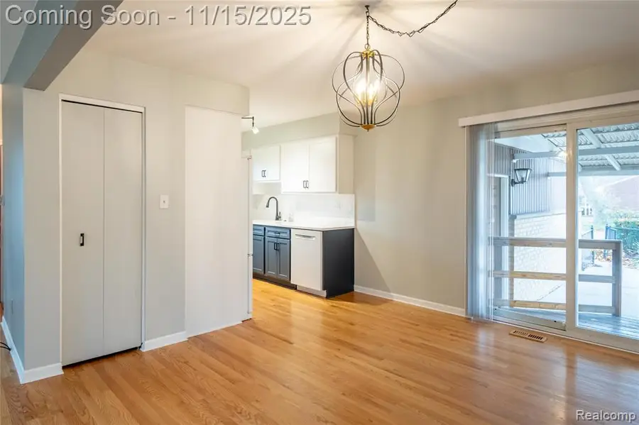 14109 Arden, Livonia, MI  - Image #3