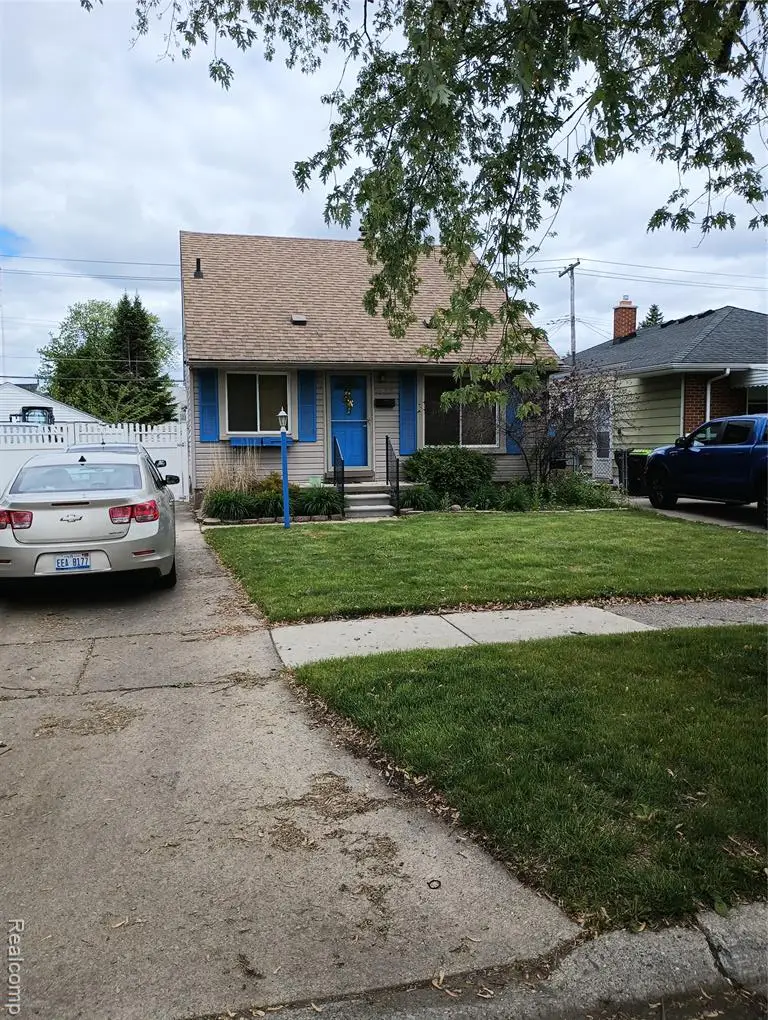 2082 Michigan, Lincoln Park, MI 48146 - #1