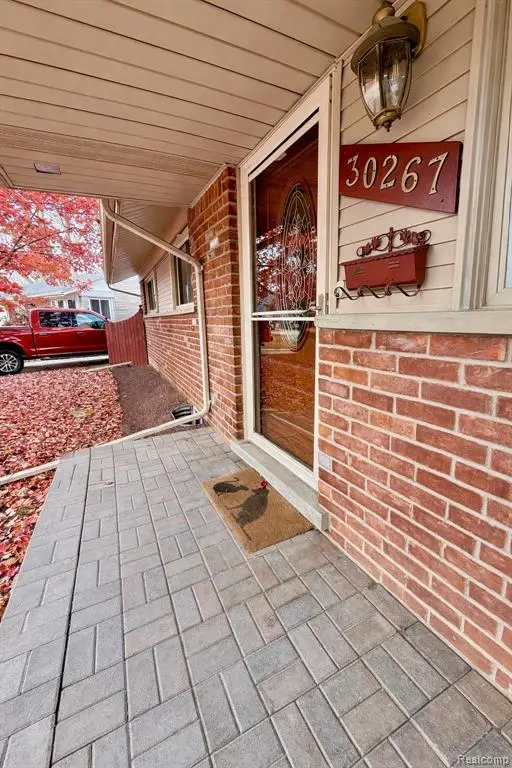 30267 Champine, Saint Clair Shores, MI 48082 - #3
