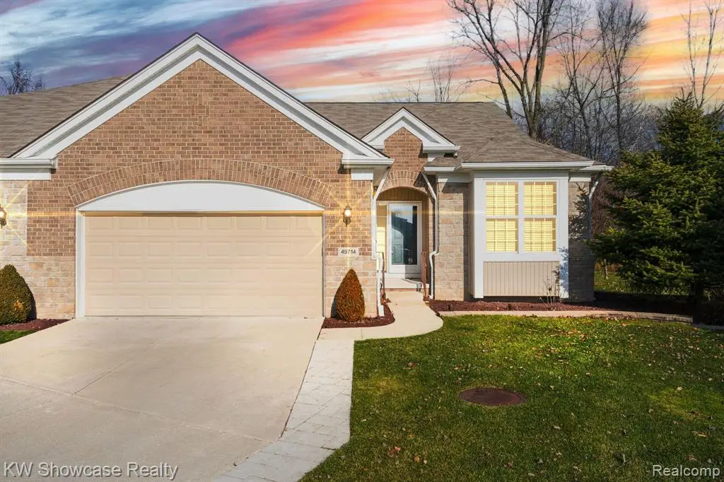 49714 Lakewood #33, Macomb, MI  - Image #1