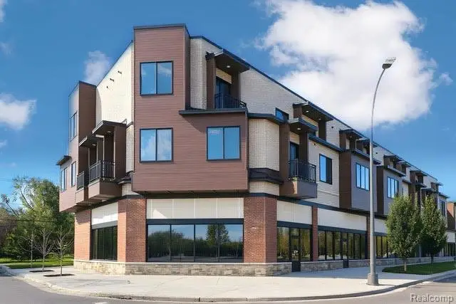 1760 E Auburn #203, Rochester Hills, MI  - Image #1