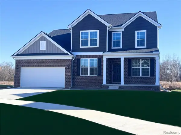 51410 Green Meadows, Macomb, MI 48042