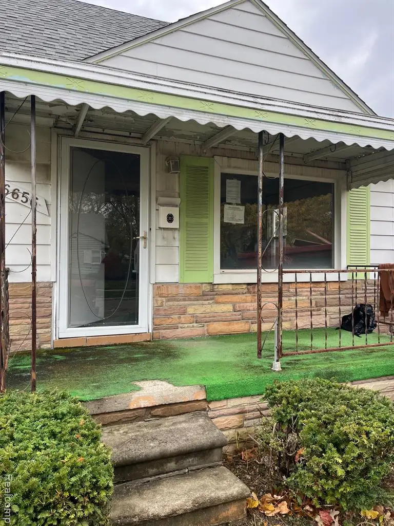 26656 Kitch, Inkster, MI  - Image #2