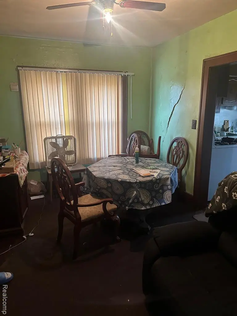 8245 Carbondale, Detroit, MI  - Image #3