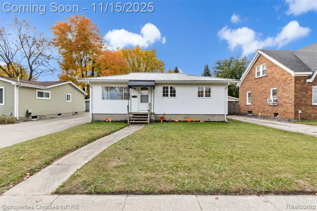1218 Garfield, Port Huron, MI  - #1