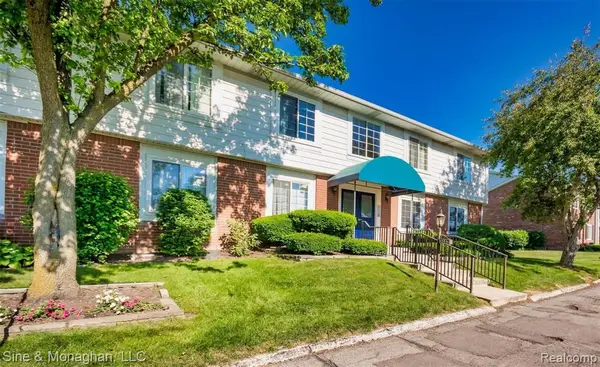 2442 Mulberry #36, Bloomfield Hills, MI 