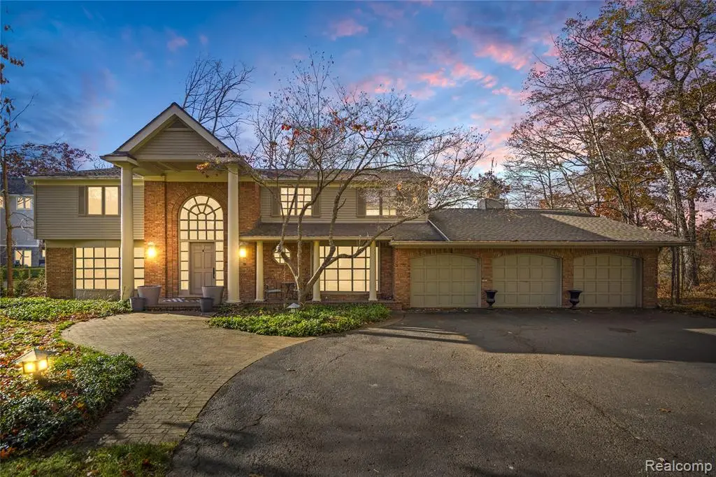 56853 Mount Vernon, Shelby, MI 48316 - #1