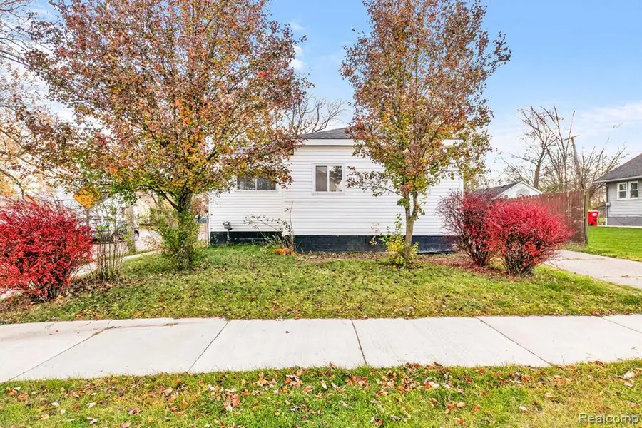 19178 Meier, Roseville, MI 48066 - #2