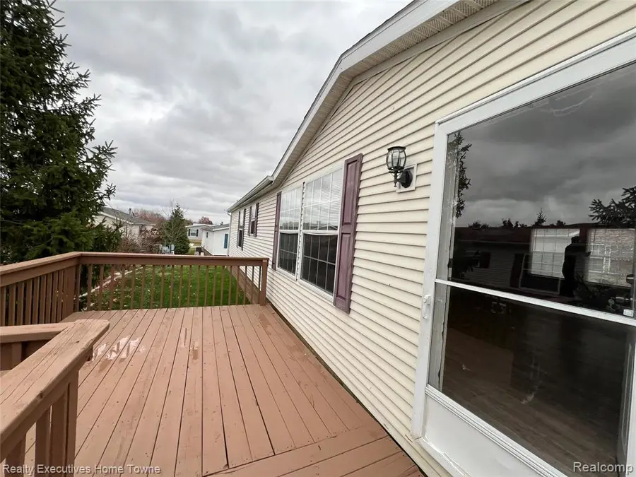 3763 Cross Creek, Dryden, MI 48428 - Image #2