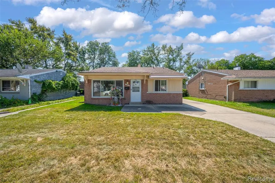 13341 Albany, Oak Park, MI 48237 - #2