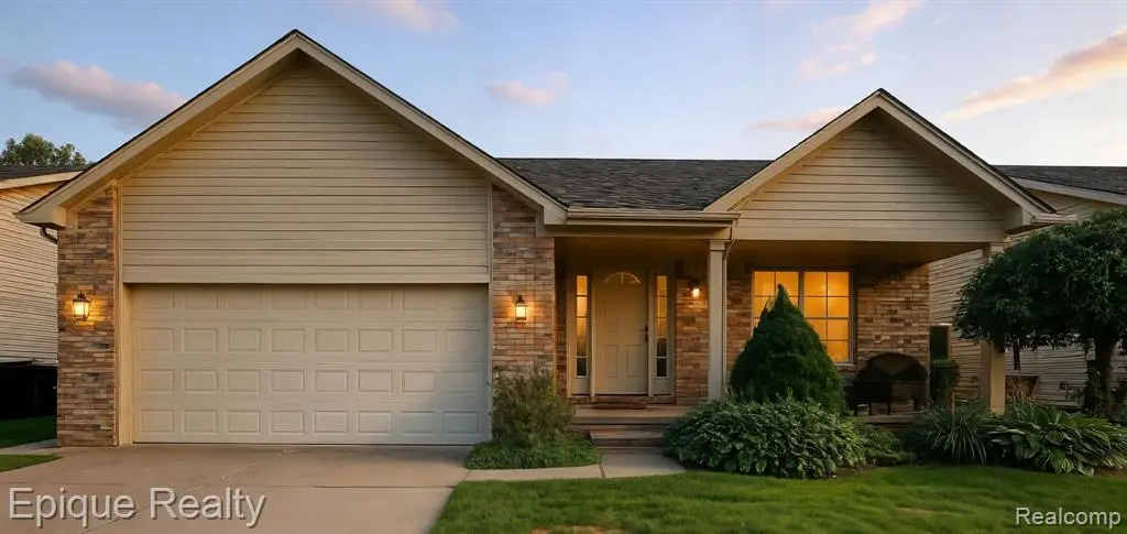 418 Converse, Lake Orion, MI  - Image #1