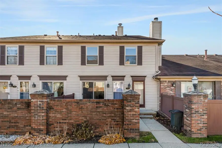 41060 Northwind, Canton, MI  - Image #2