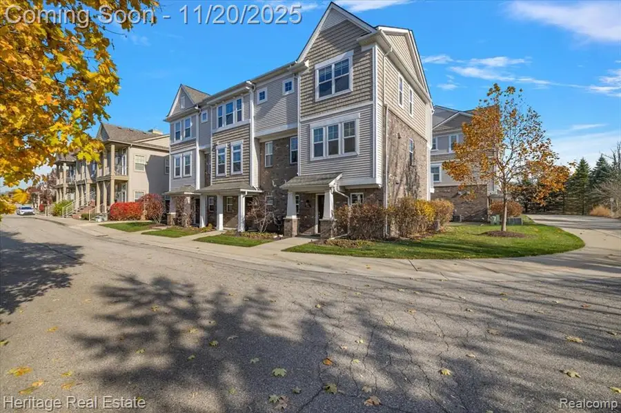 3741 W Madison, Lake Orion, MI  - Image #2