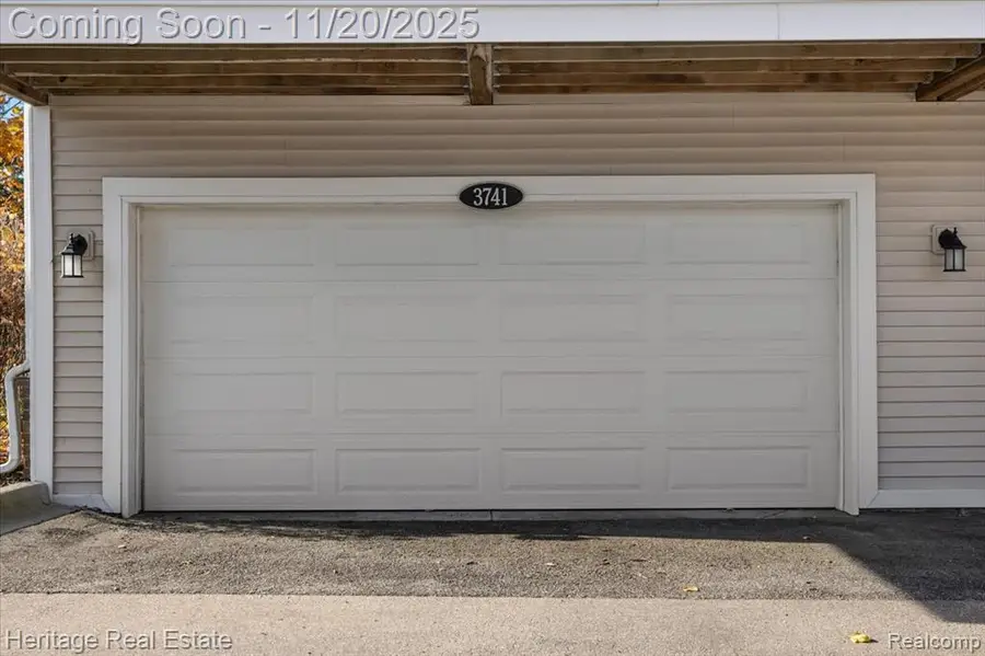 3741 W Madison, Lake Orion, MI  - Image #3