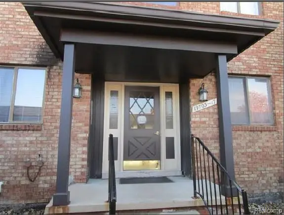 19713 E 8 Mile #70, Saint Clair Shores, MI  - Image #2