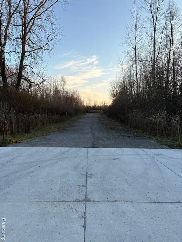 TBD Harris, Lakeport, MI 48059