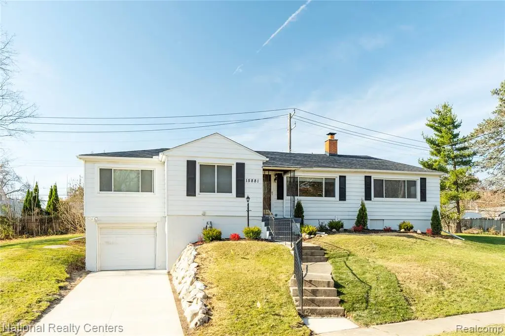 15881 Pomona, Redford, MI  - #1