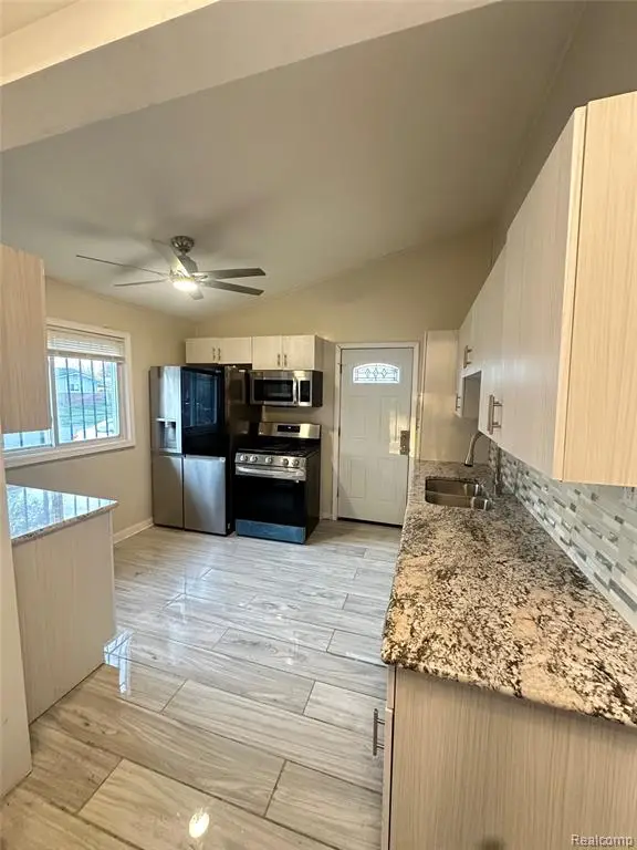 6208 David Berger, Mount Morris, MI  - Image #2