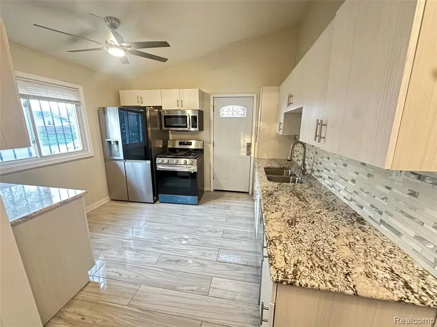 6208 David Berger, Mount Morris, MI  - Image #3