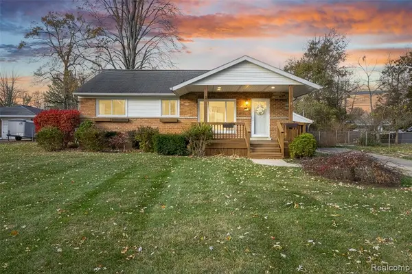 3855 Anoka, Waterford, MI 