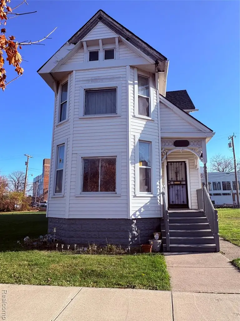 4634 16th, Detroit, MI 48208 - #1