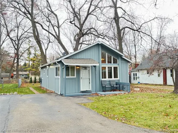 6768 Buckland, West Bloomfield, MI 