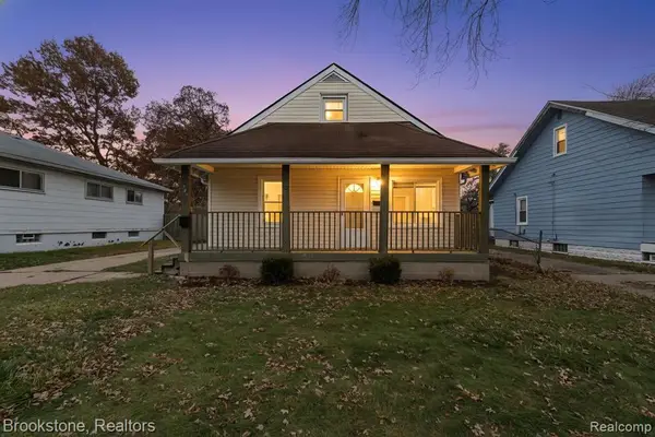 347 W Harry, Hazel Park, MI 