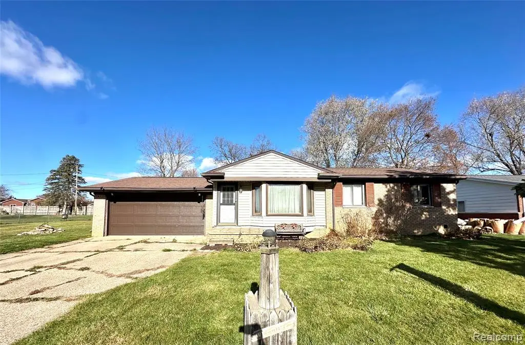 1141 Holly Spring, Grand Blanc, MI  - Image #1