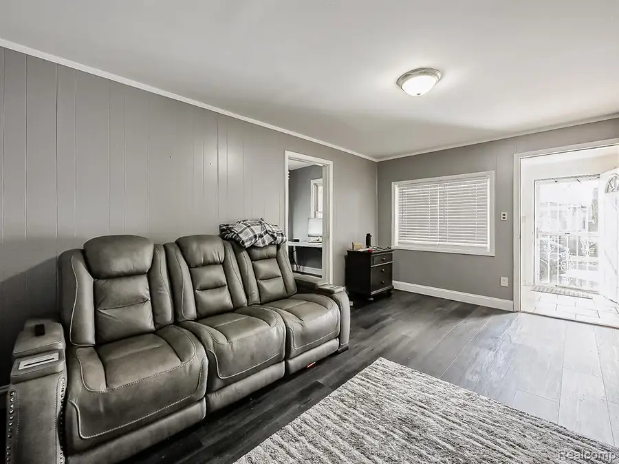 75 E Henry, River Rouge, MI 48218 - #3