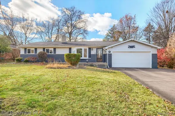 2468 Ketzler, Flint, MI 