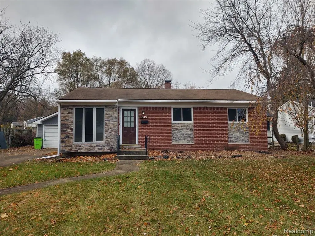 1015 Queen, Milford, MI  - Image #1