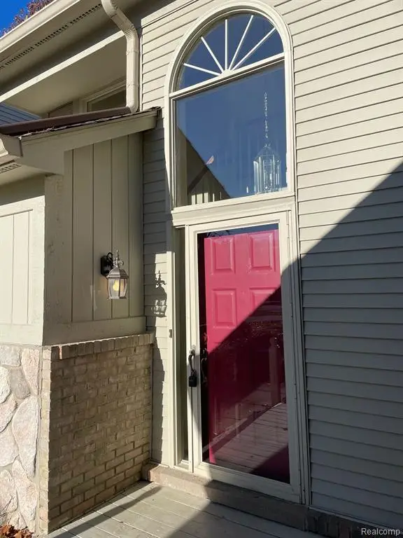 319 Saint Lawrence, Northville, MI  - Image #2