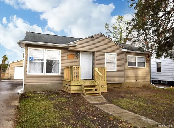 4822 Birchcrest, Flint, MI 