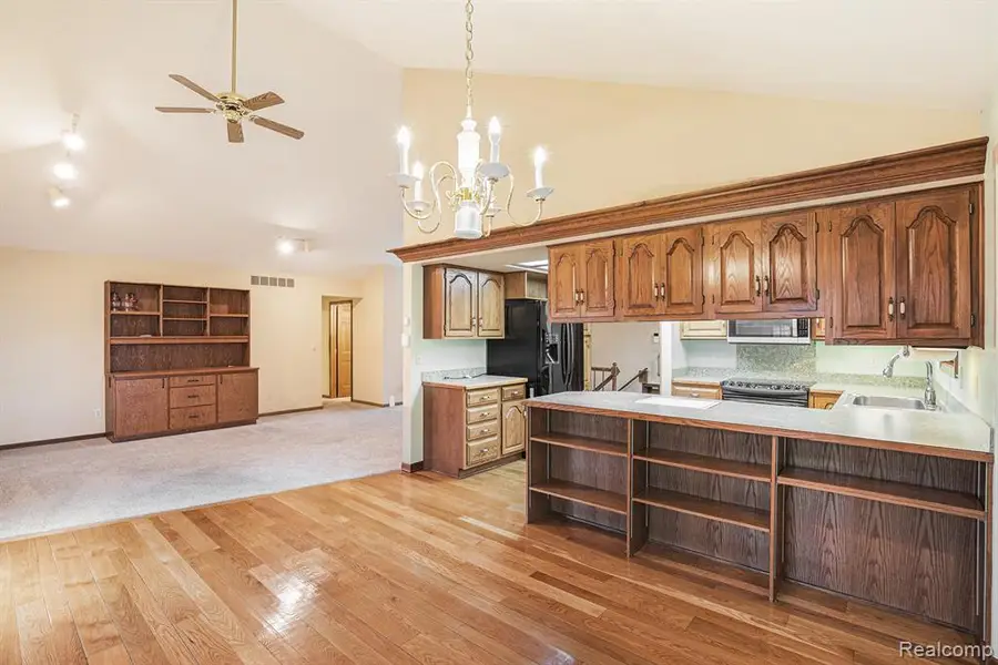 8384 Stoney Creek, Davison, MI  - Image #3