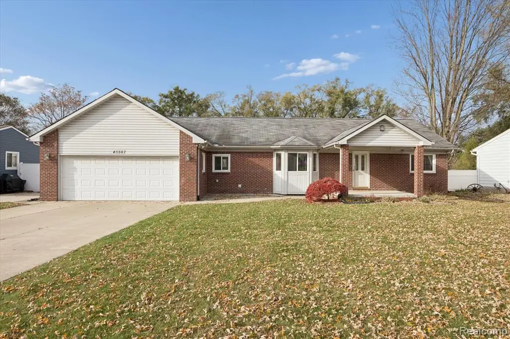 45567 Gable Inn, Shelby Charter Township, MI  - Image #1