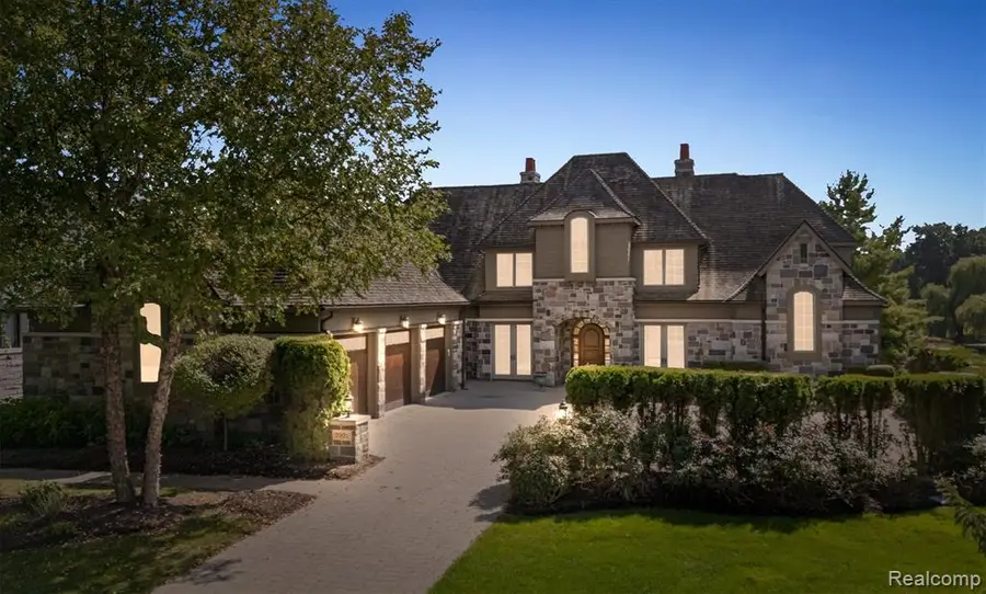 2921 Turtle Pond, Bloomfield Hills, MI  - Image #3