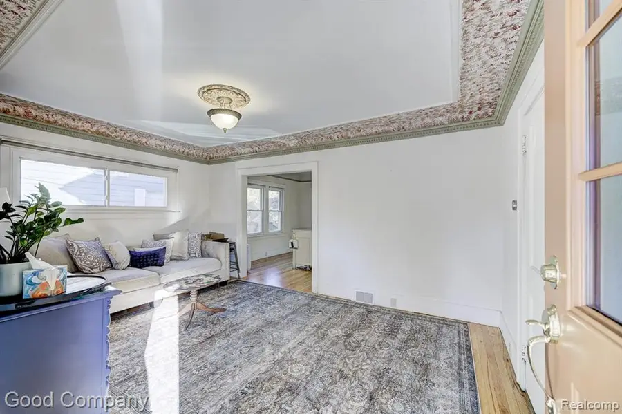 122 Euclid, Royal Oak, MI  - Image #3