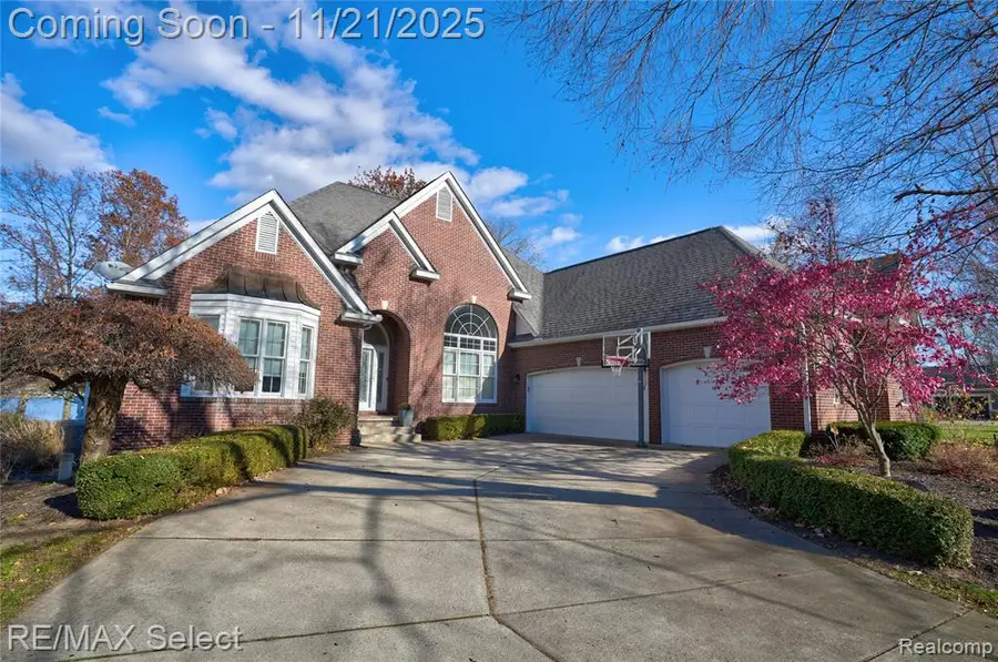 13275 Harborview, Linden, MI  - Image #2