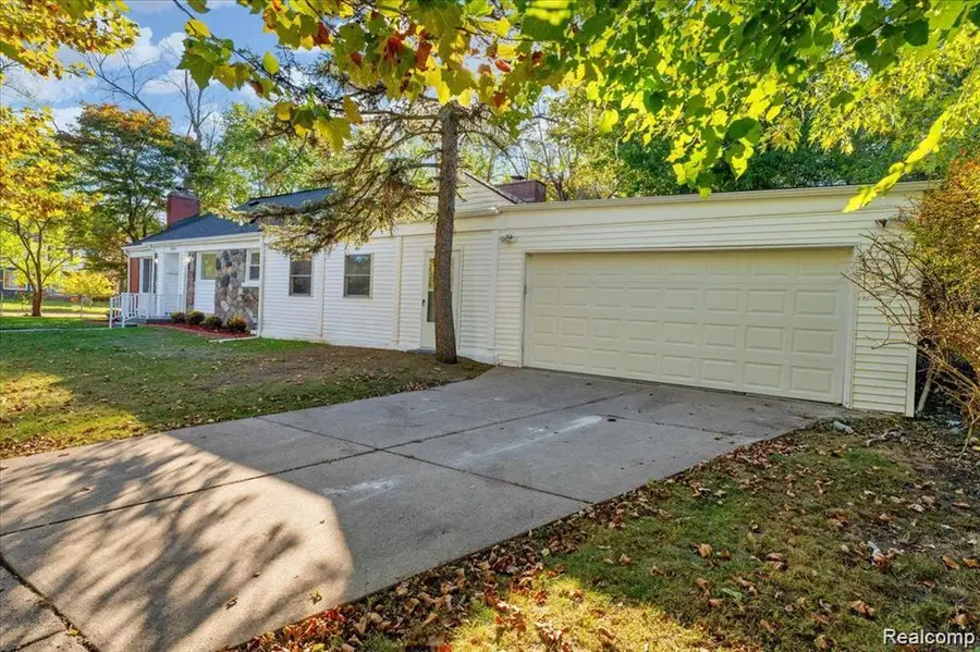19909 Hartwell, Detroit, MI 48235 - #3