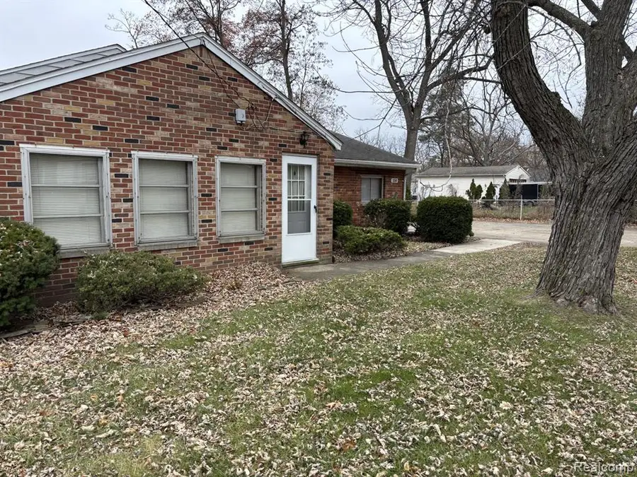1150 Jay, Waterford, MI 48327 - #3
