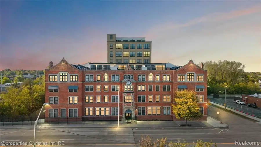 6533 E Jefferson #307, Detroit, MI  - Image #2