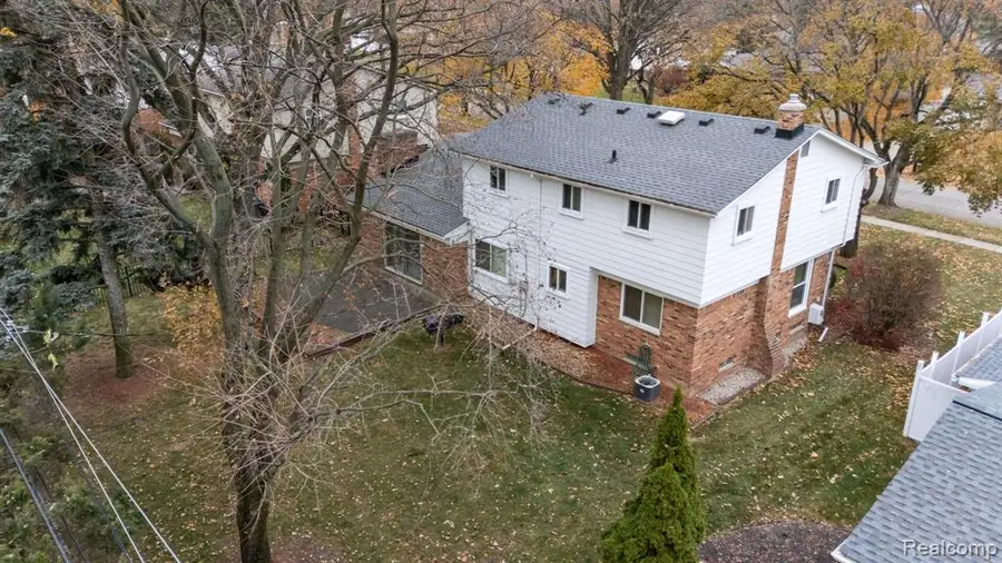 21289 Concord, Southfield, MI  - Image #3