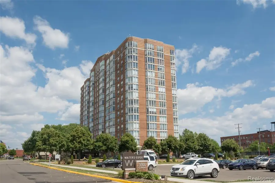 250 E Harbortown Drive #1409, Detroit, MI 48207 - Image #2