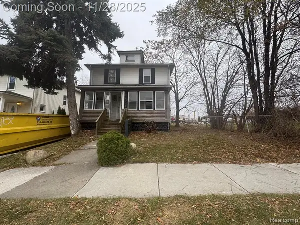 127 Jones, Mount Clemens, MI 