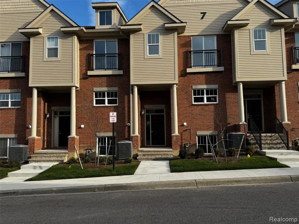 25558 Grandview #38, Novi, MI  - Image #1