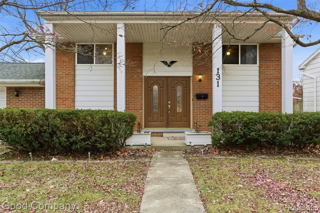 131 S Christine, Westland, MI  - #1