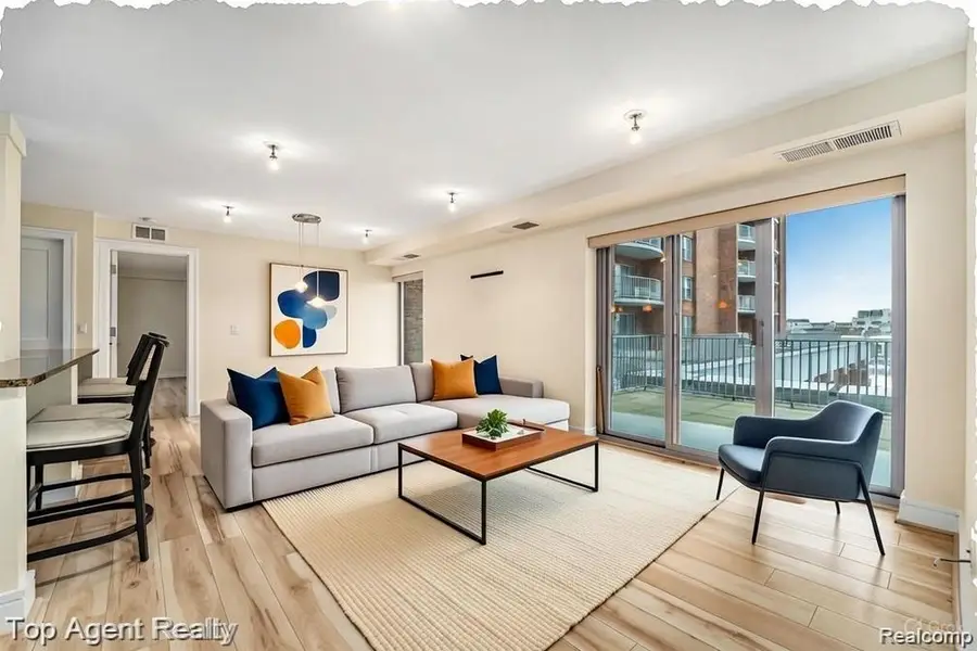 411 S Old Woodward #511, Birmingham, MI  - Image #3