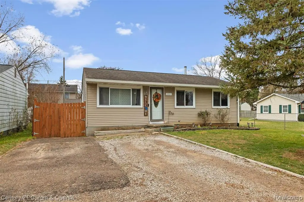 3021 Woodlawn, Commerce Township, MI  - #1
