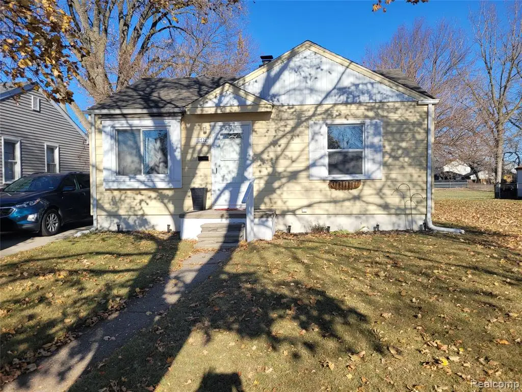 1721 E Milton, Hazel Park, MI  - #1